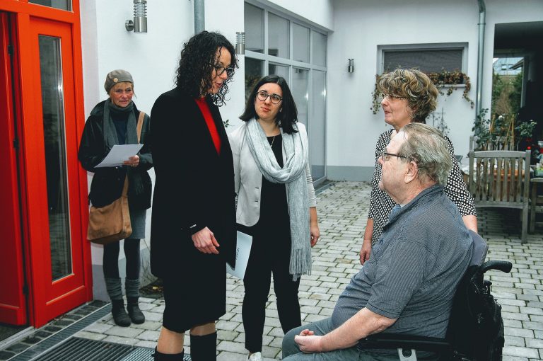 Eisenhardt freut sich über Auszeichnung „Denkmal des Monats“ für saniertes Fachwerkhaus in Groß-Gerau